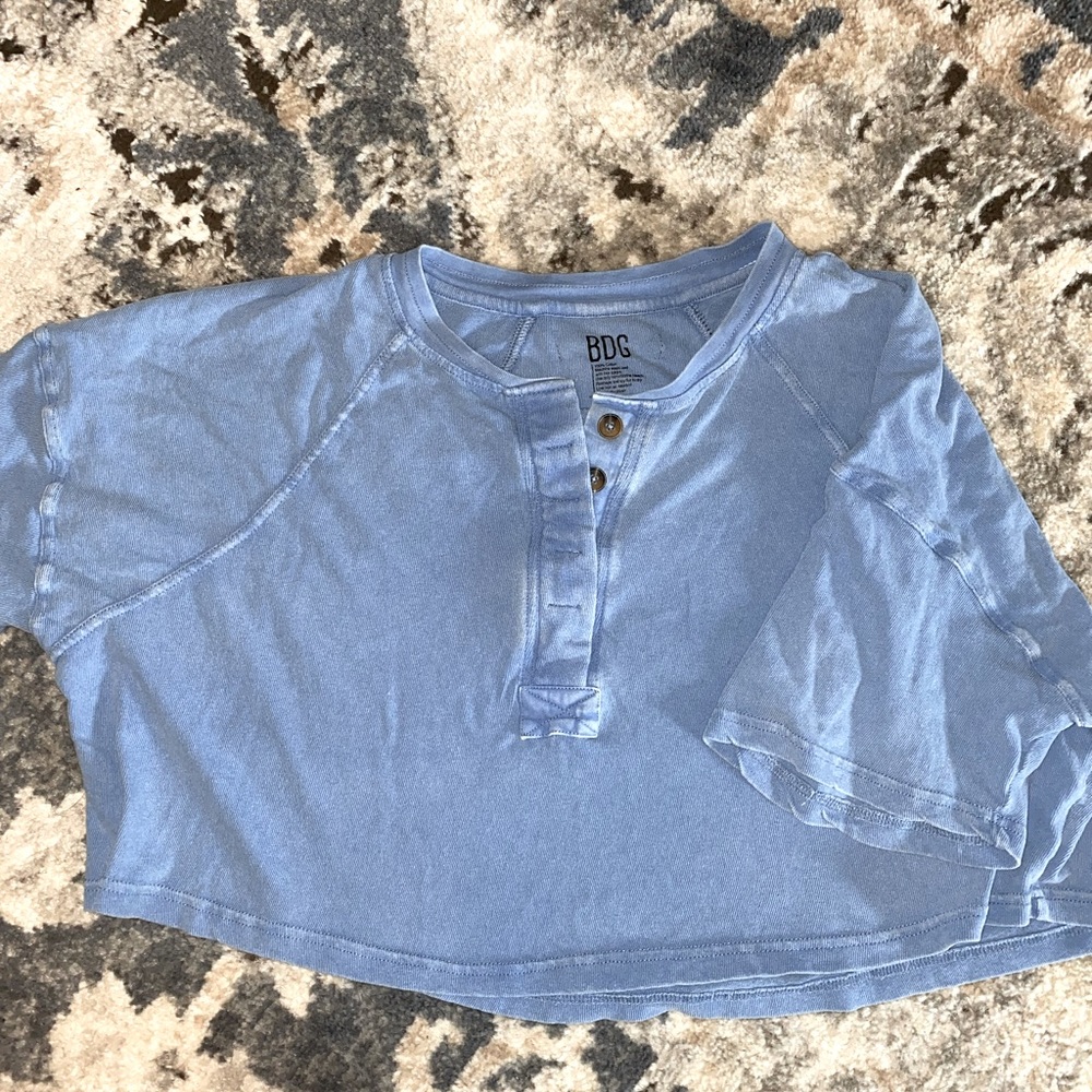 Oversized crop BDG